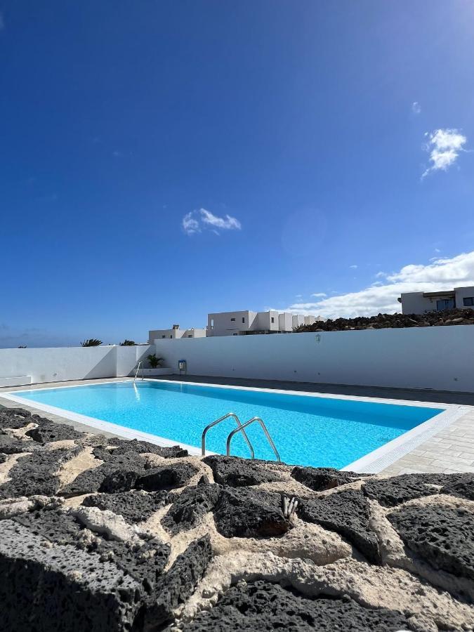 Casahost Villa Dolce Vita Costa Teguise Exteriör bild