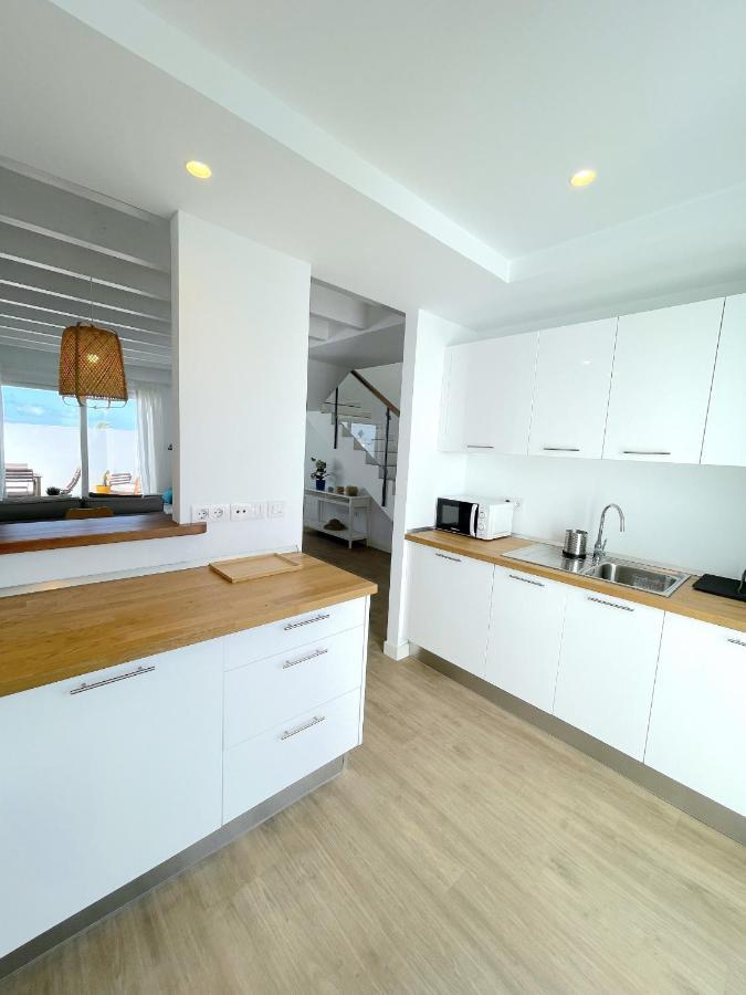 Casahost Villa Dolce Vita Costa Teguise Exteriör bild